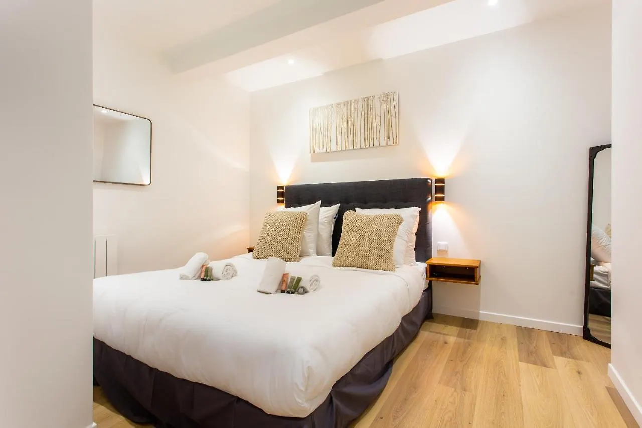 Luxury Loft - Marais Apartahotel París